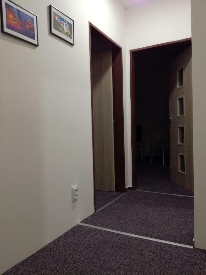 Apartman Prefa Benesov nad Ploucnici Екстер'єр фото